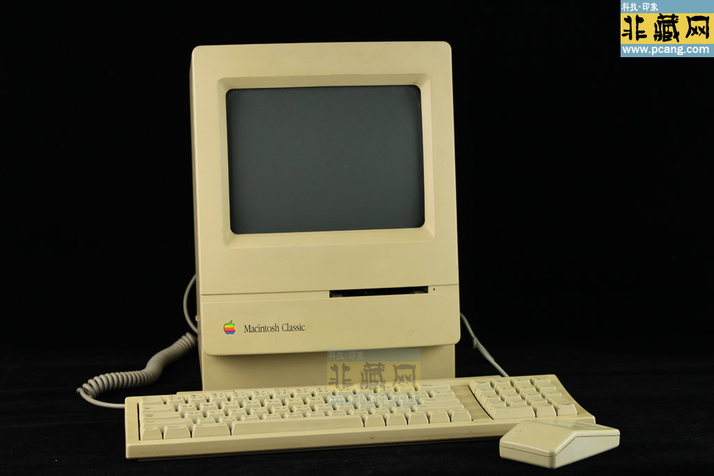 APPLE Macintosh Classic