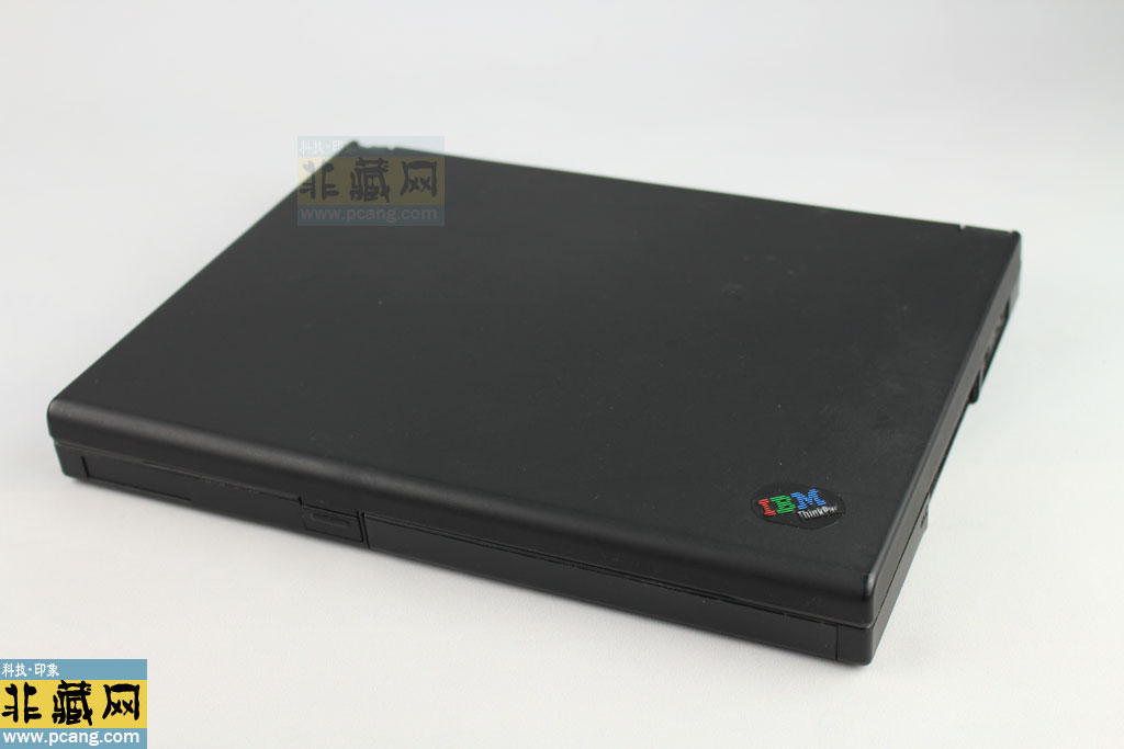 ibm thinkpad 560x