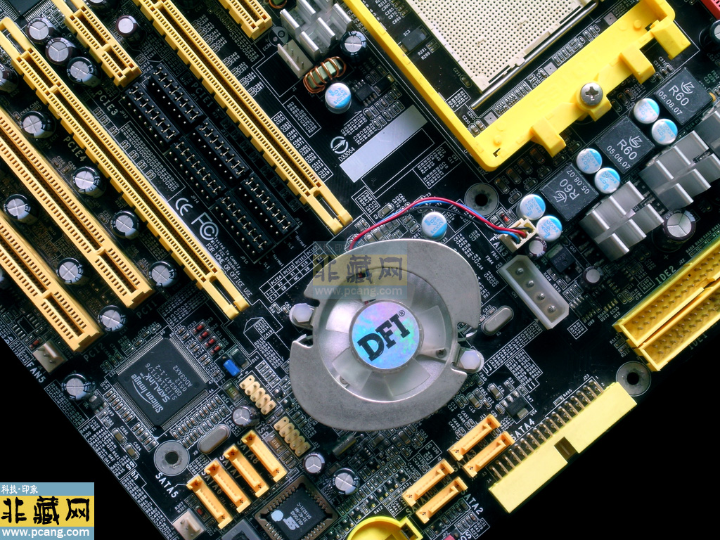 DFI LanParty NF4 SLI