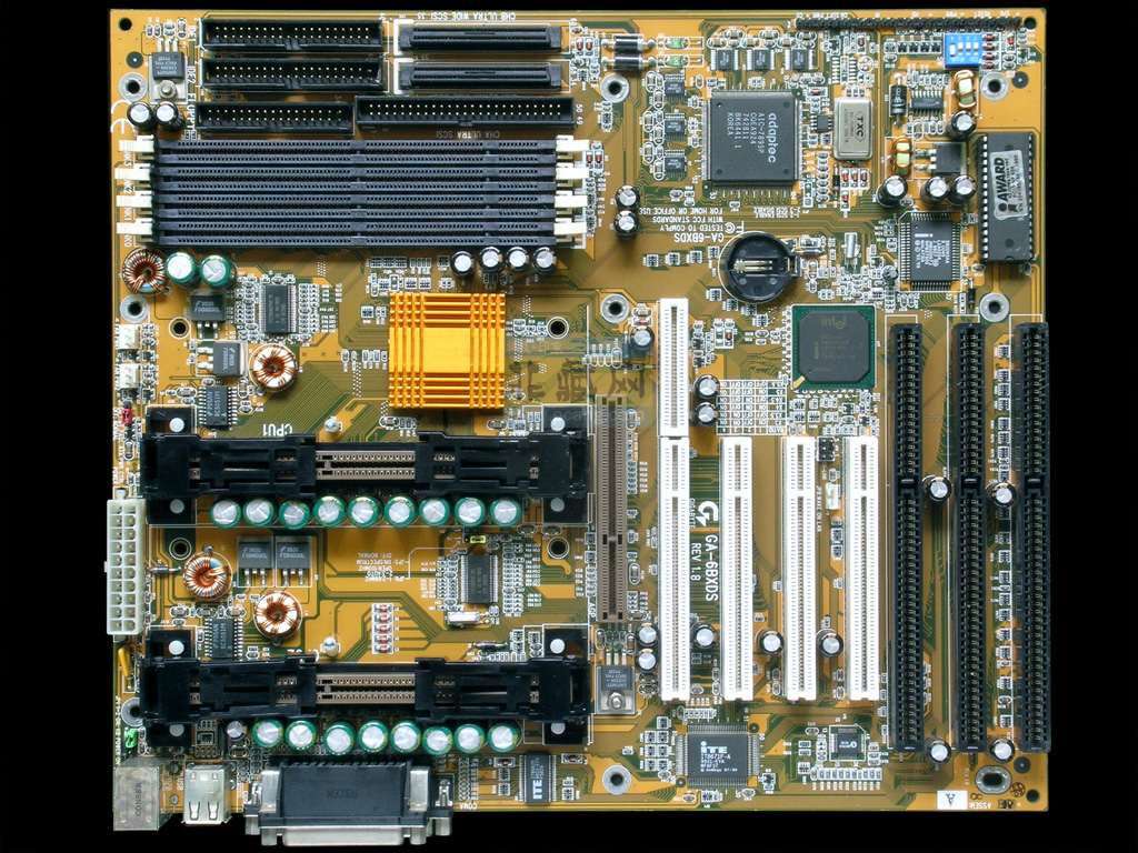 Gigabyte GA-6BXDS