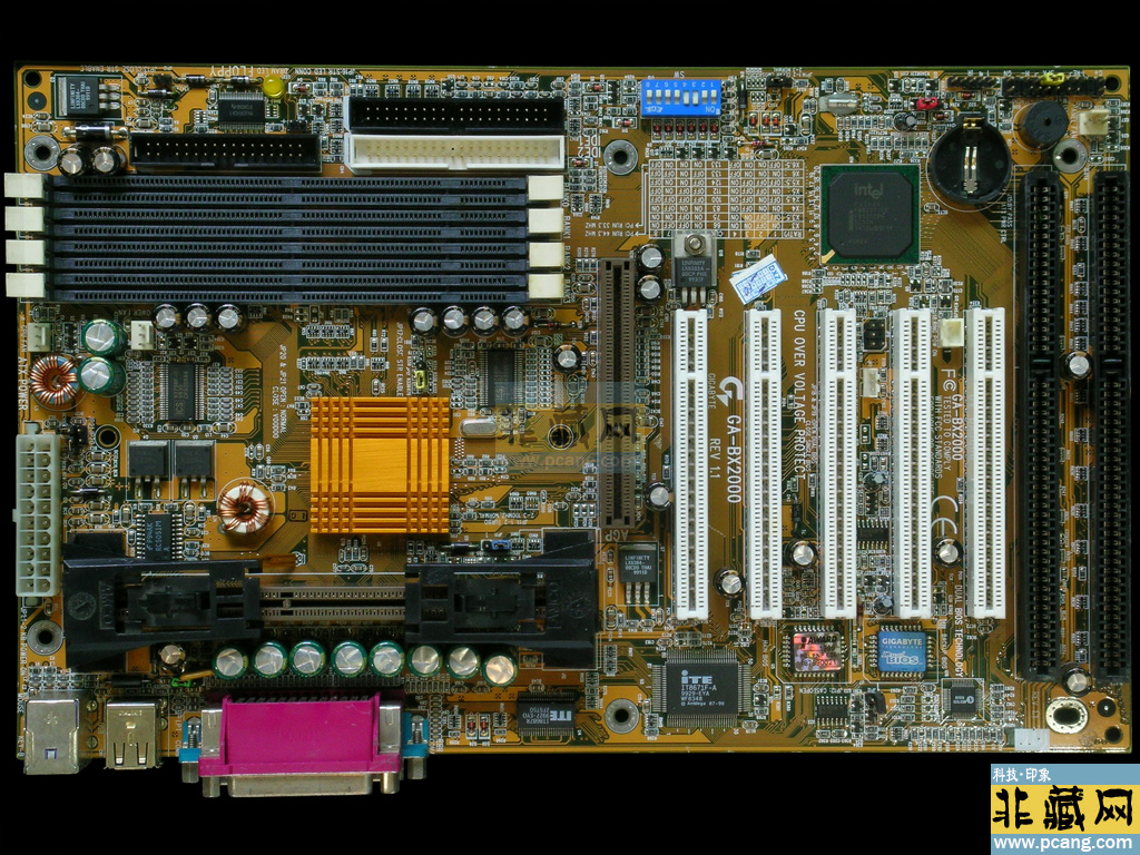 Gigabyte(技嘉) BX2000