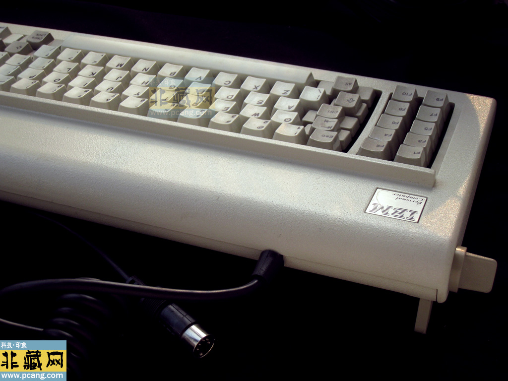 IBM Model F PC/XT 机械键盘