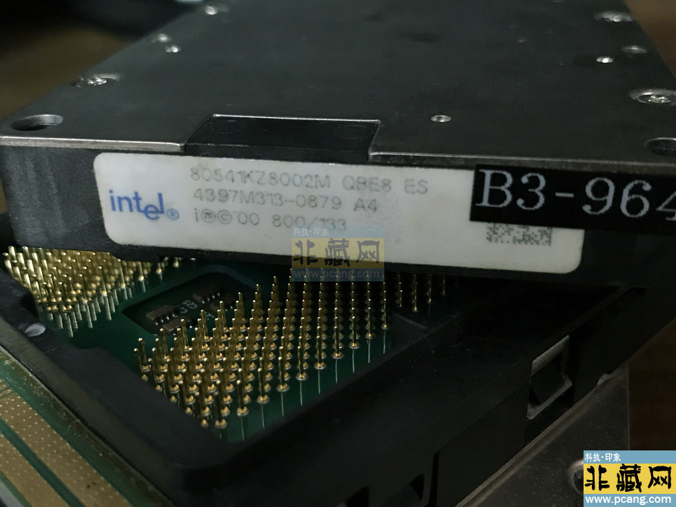 intel itanium 800/2M ES