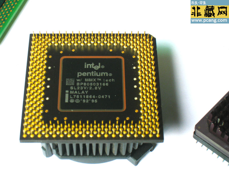 intel Pentium MMX A80503166 ڽ