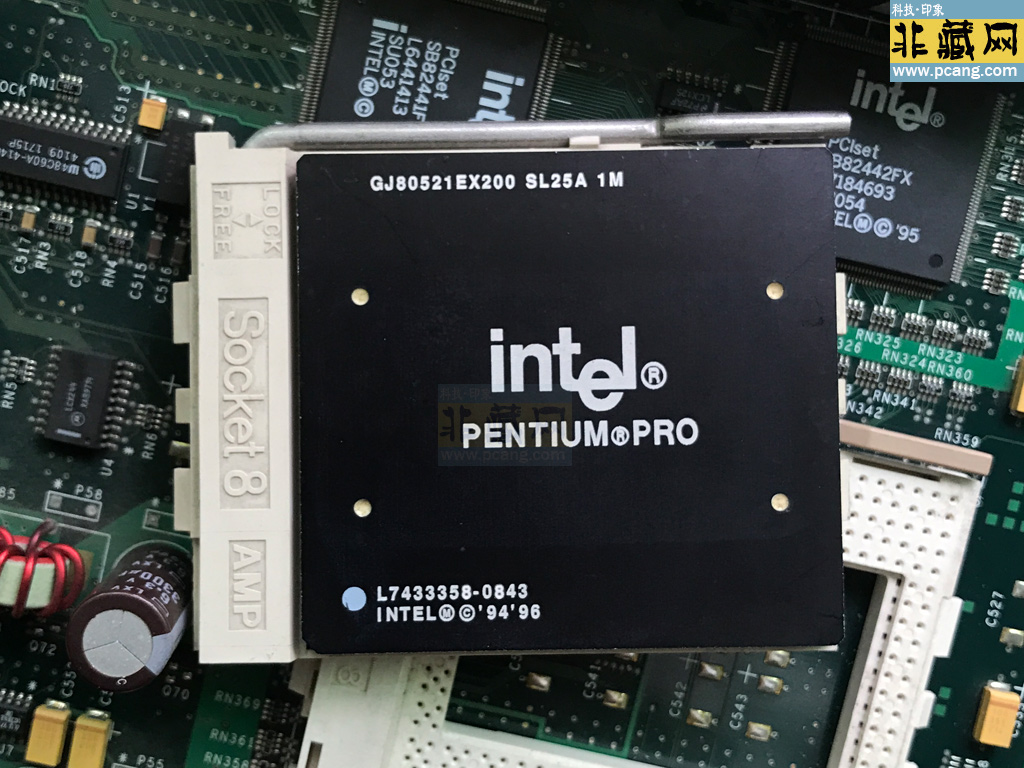 高能奔腾 intel pentium PRO 200