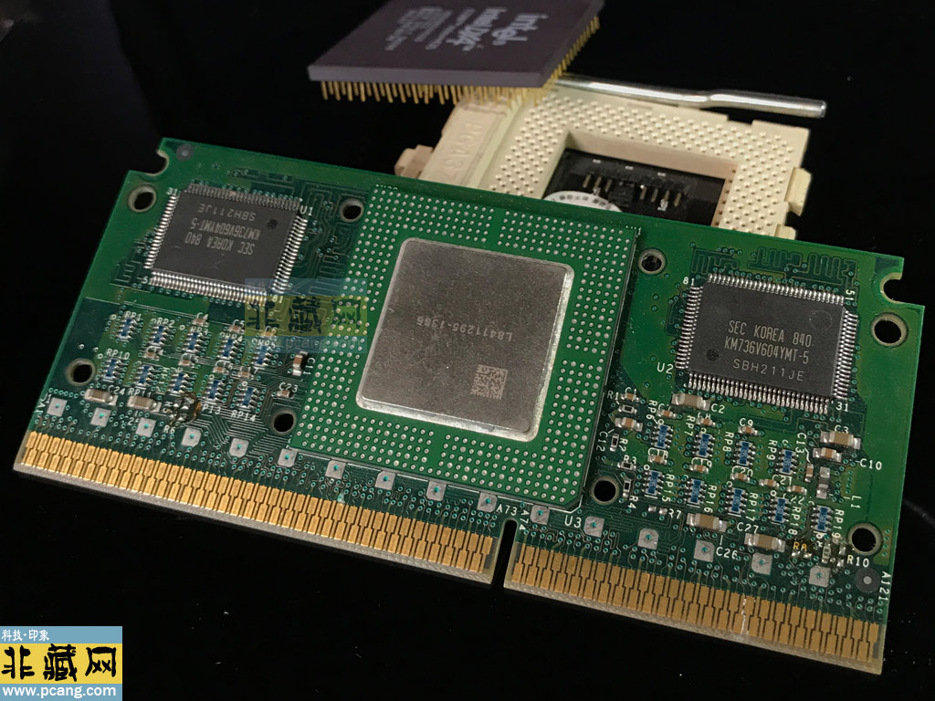 intel pentium2_ES