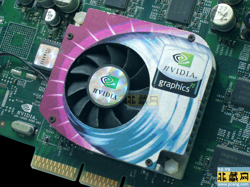 sparkle_geforce_ti4400