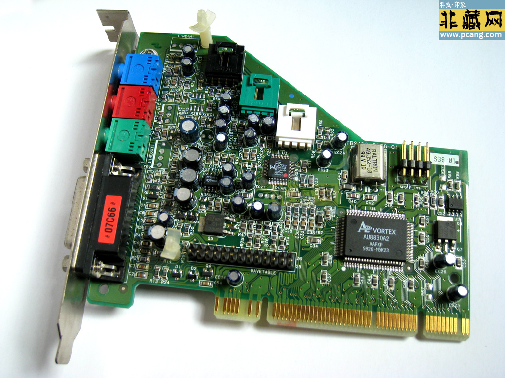 CTurtle Beach乌龟 SMontego II背面